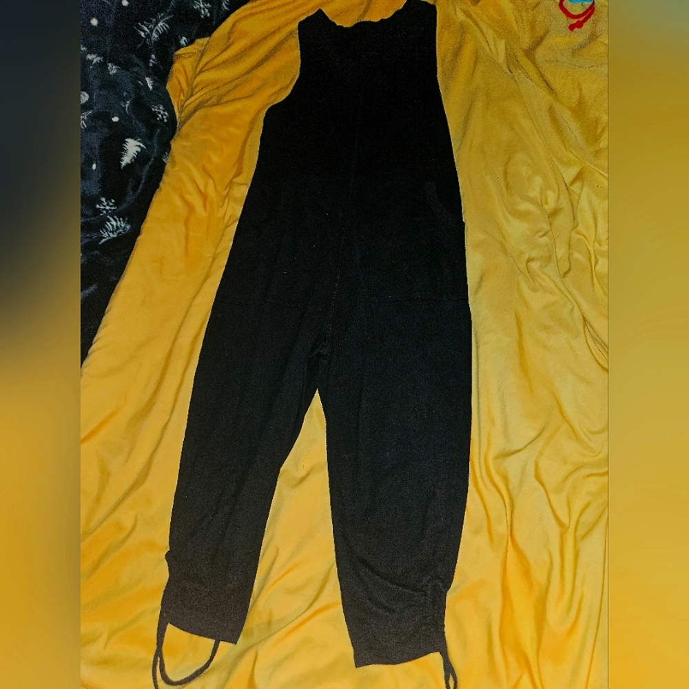 Black Sleeveless Jumpsuit Small